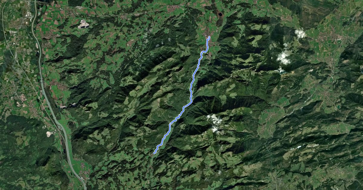 Маршрут Grenzenlos Wanderweg (Aschau - Sachrang) на спутниковом снимке