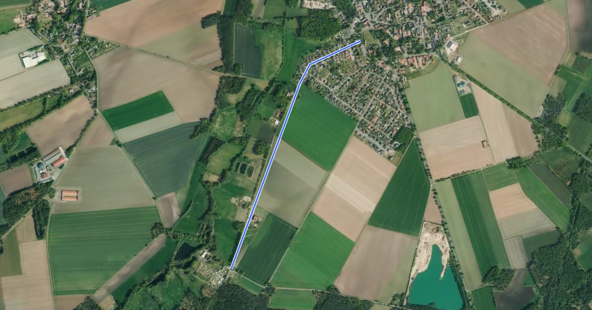 Маршрут Groß Oesingen B4 (14) - Campingplatz Alte Wassermühle (15) на спутниковом снимке