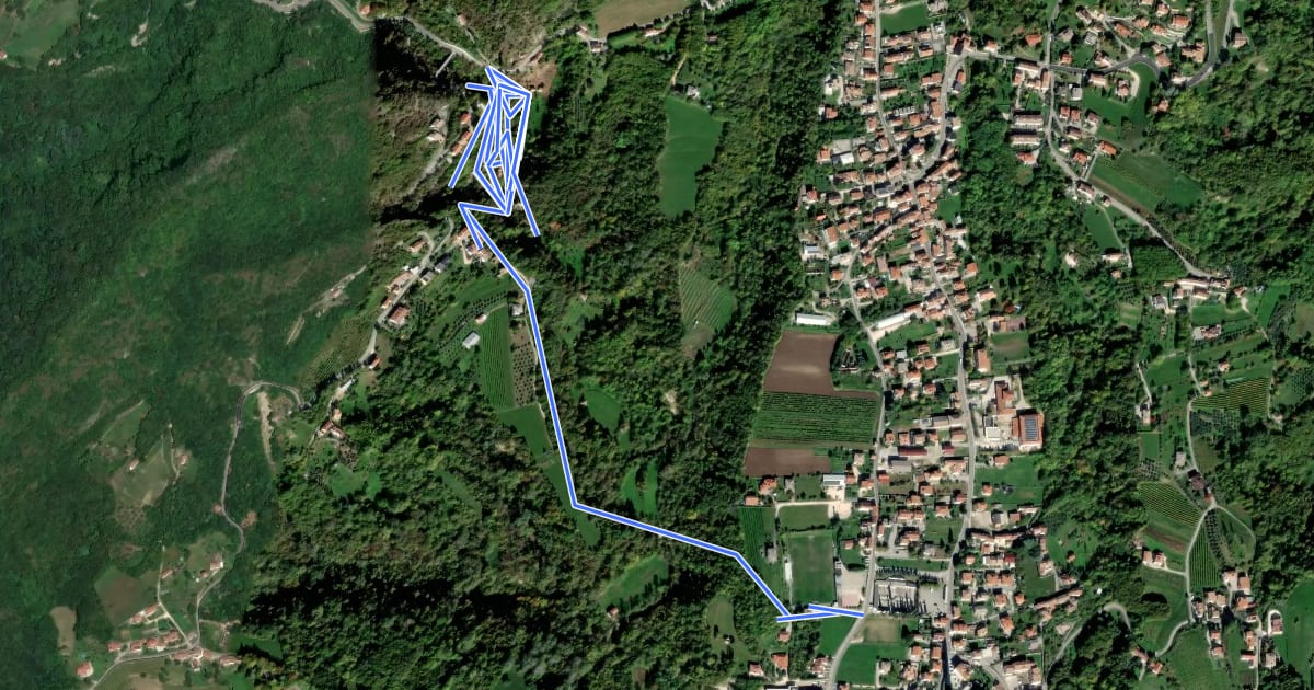 Маршрут Grotte del Caglieron на спутниковом снимке