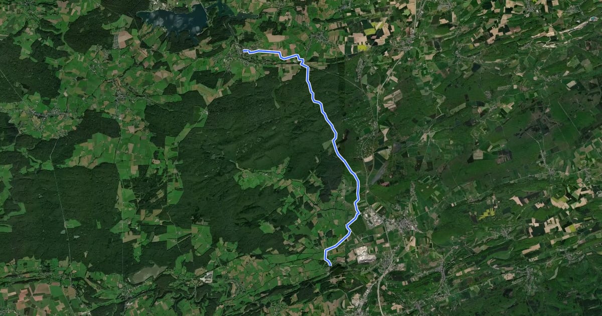 Маршрут GRP 125 Variante de Senzeille на спутниковом снимке