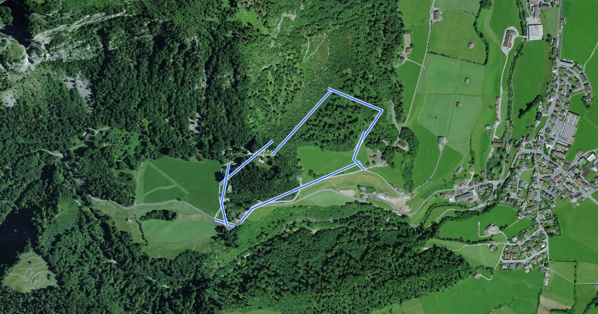 Маршрут Grundkopf Rundwanderweg на спутниковом снимке