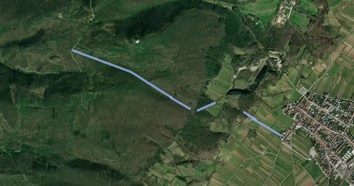 Маршрут Gumpoldskirchen - Siebenbrunnengraben - Anschluß Wienerwald-Sternwanderwege 42 на спутниковом снимке