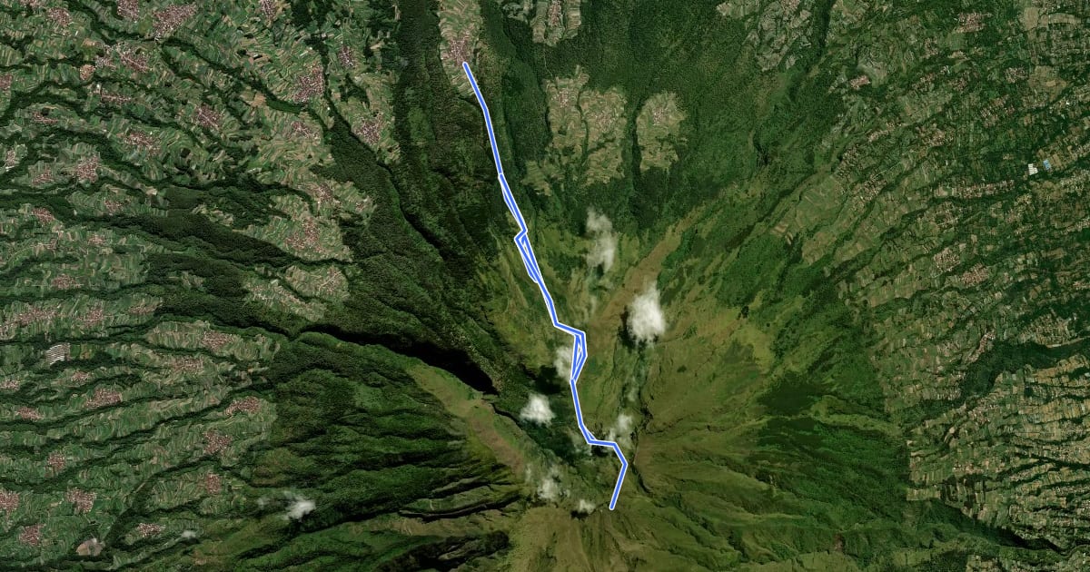 Маршрут Gunung Merbabu (Thekelan BC) на спутниковом снимке