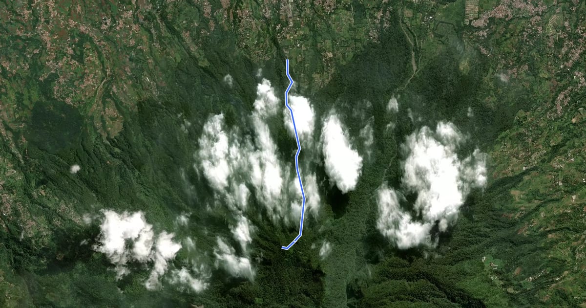 Маршрут Gunung Salak Dua на спутниковом снимке