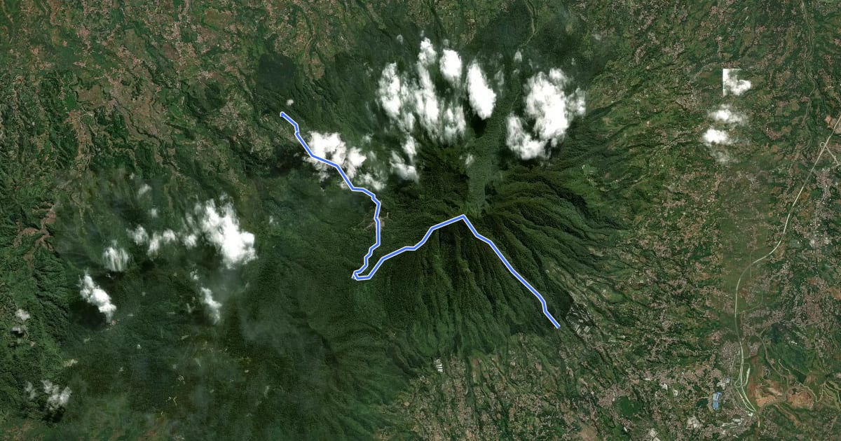 Маршрут Gunung Salak (Pasir Reugnit to Cimelati) на спутниковом снимке