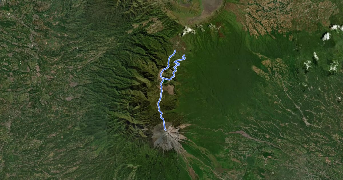 Маршрут Gunung Semeru на спутниковом снимке