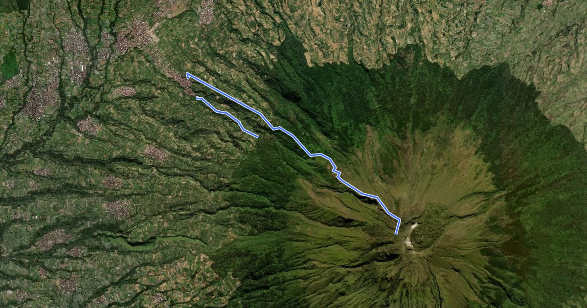 Маршрут Gunung Sumbing (Garung BC) на спутниковом снимке