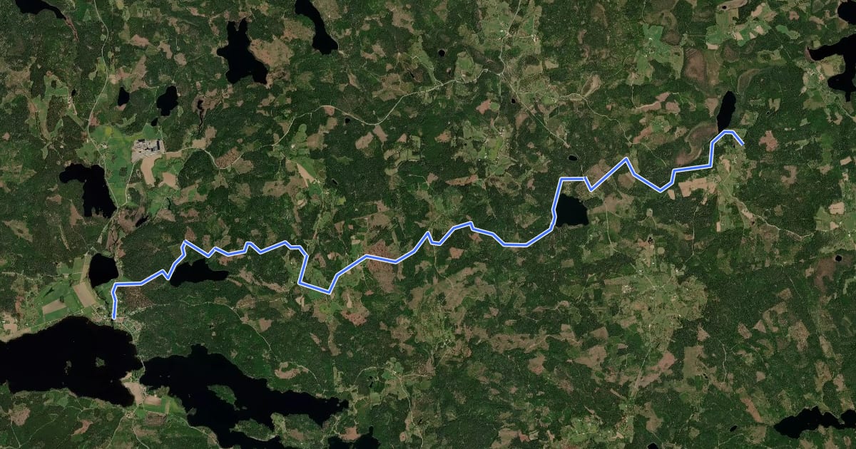 Маршрут Höglandsleden: Etapp 5 Lökarydssjön - Ramkvilla-Torp на спутниковом снимке