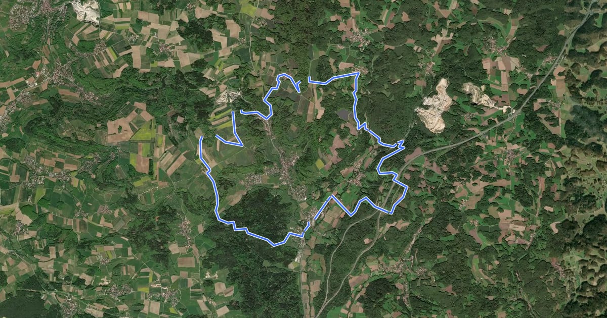 Маршрут Hüttenbacher Rundwanderweg на спутниковом снимке
