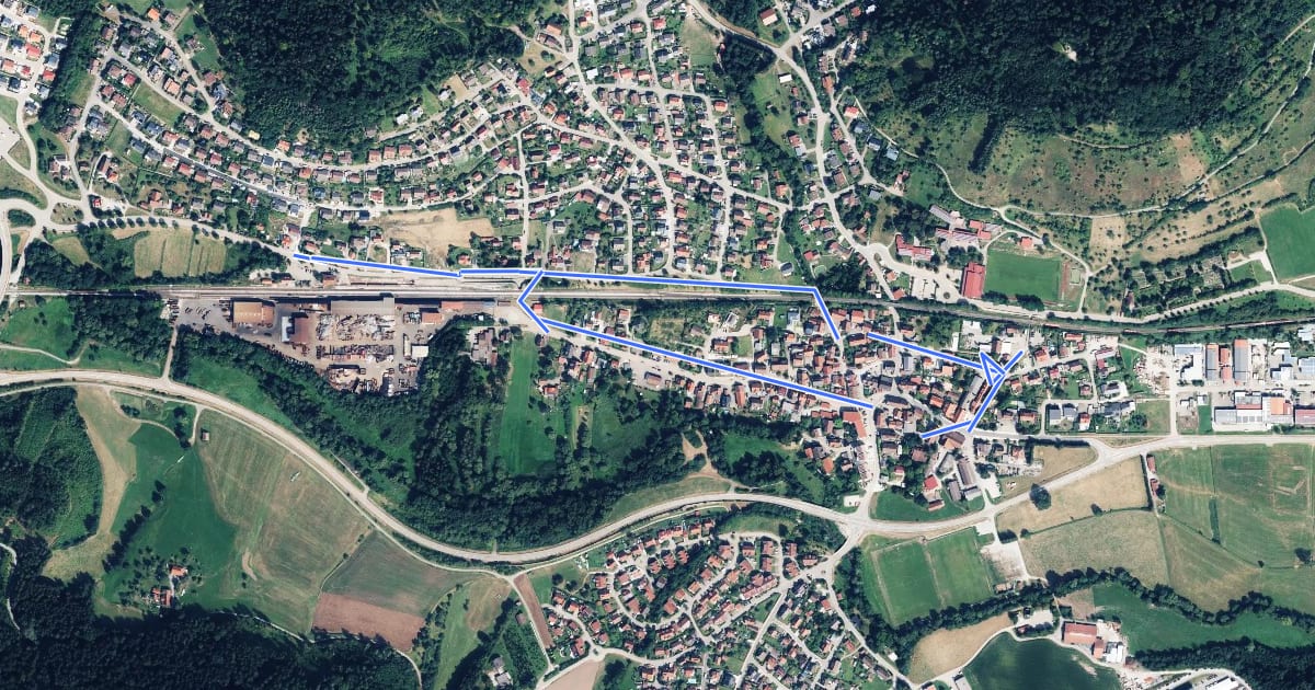 Маршрут Häuserweg Fichtenberg на спутниковом снимке