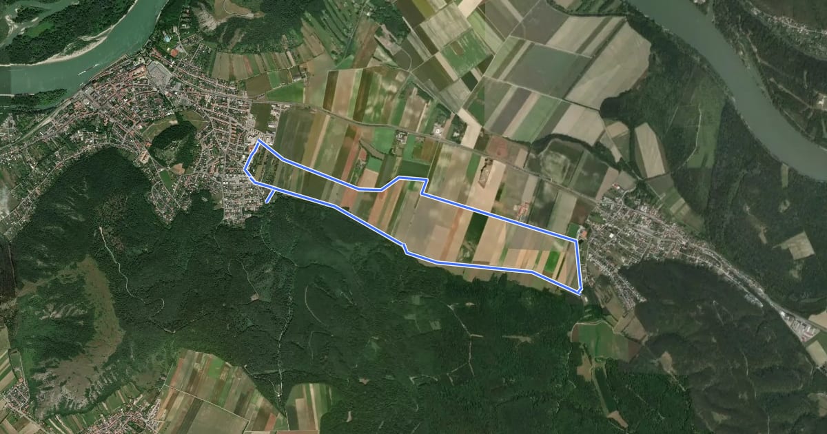 Маршрут Hainburg: Schiesstättenweg на спутниковом снимке