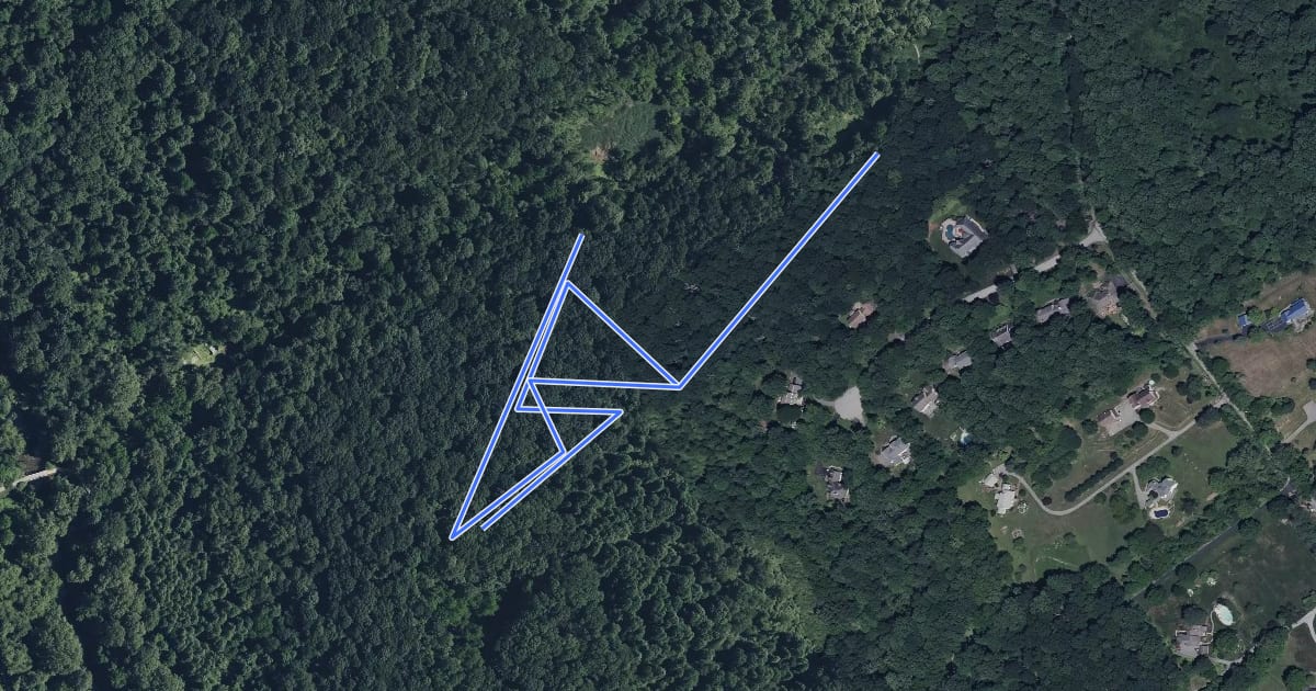 Маршрут Harmony Hill Blue Trail на спутниковом снимке