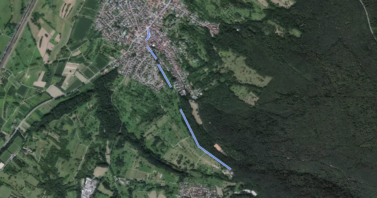 Маршрут Haueneberstein Rathaus - Hinterfeld Hubertushof на спутниковом снимке