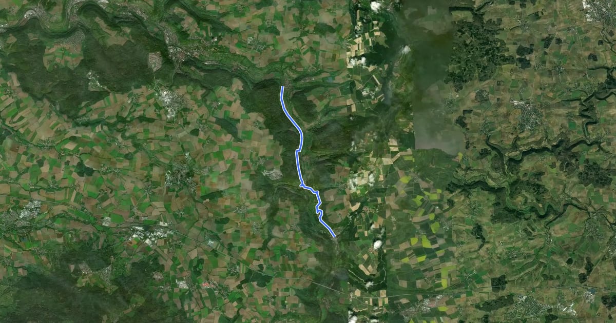 Маршрут Hauptlinie des SAV (blauer Strich) на спутниковом снимке