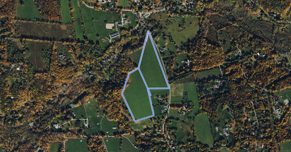 Маршрут Hayfield on Keeler Trail на спутниковом снимке