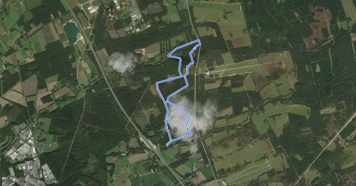 Маршрут Heideland Rundwanderweg Hövelhof на спутниковом снимке