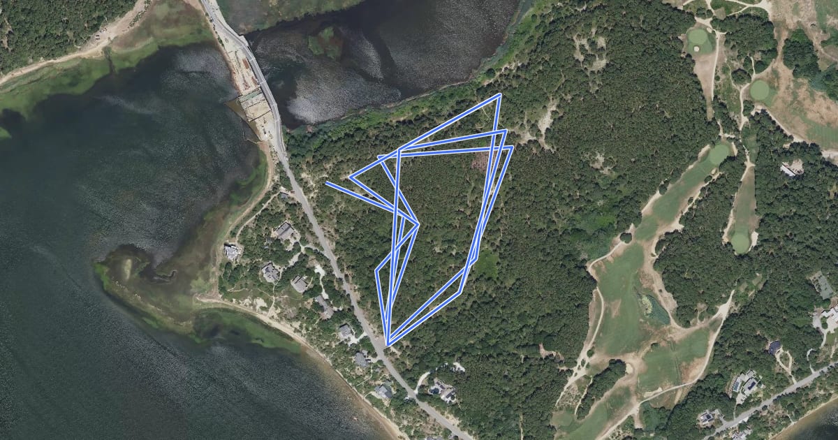 Маршрут Herring River Overlook Conservation Land and Trail на спутниковом снимке