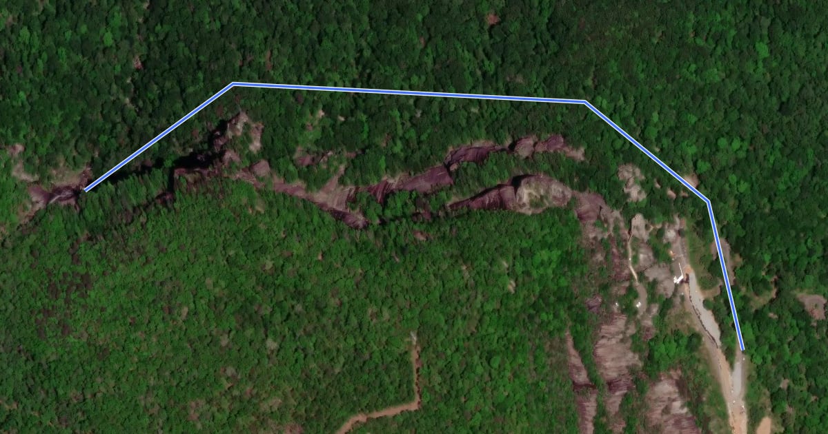 Маршрут Hickory Nut Falls Trail на спутниковом снимке