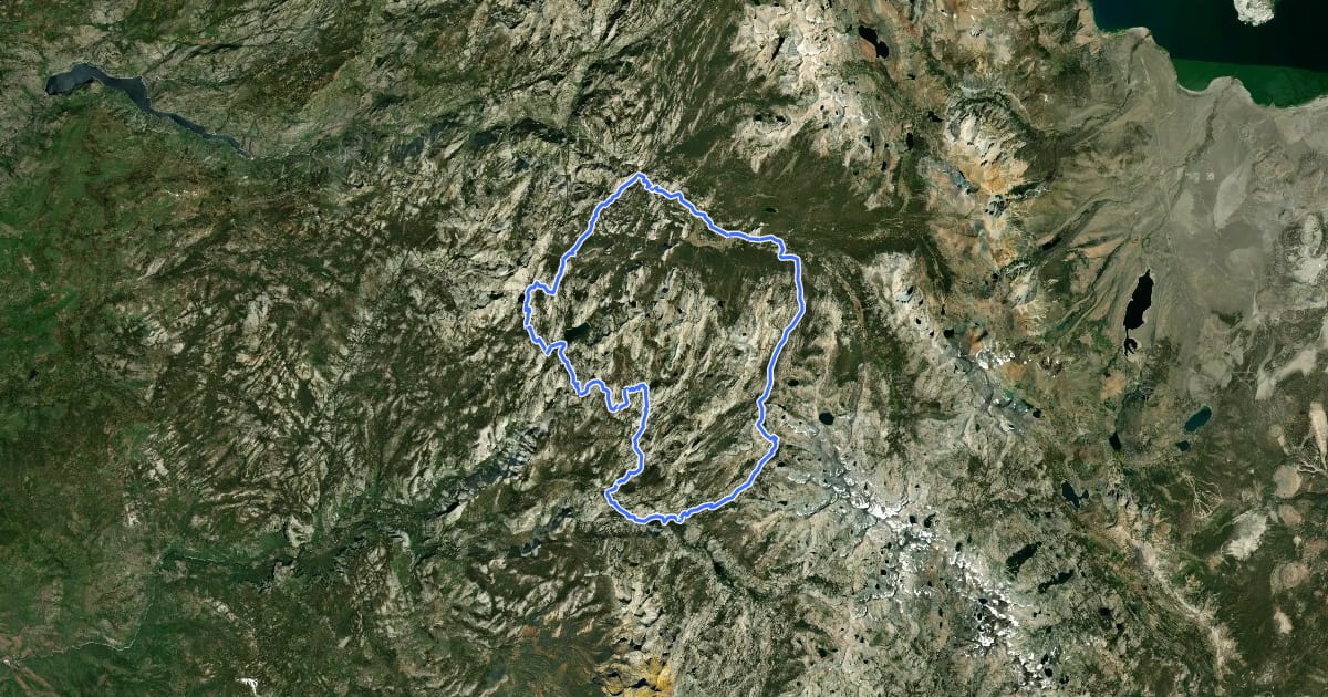 Маршрут High Sierra Camp Loop на спутниковом снимке