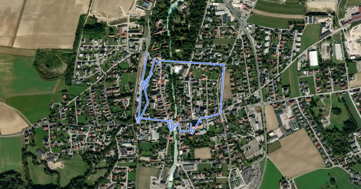 Маршрут historischer Rundweg на спутниковом снимке
