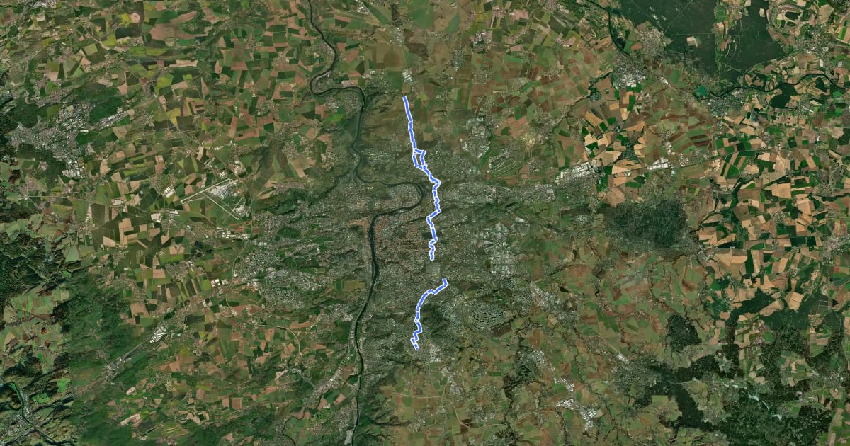 Маршрут Hodkovice-Palmovka - návrh. 2024 southern part should be A5, but not updated. на спутниковом снимке