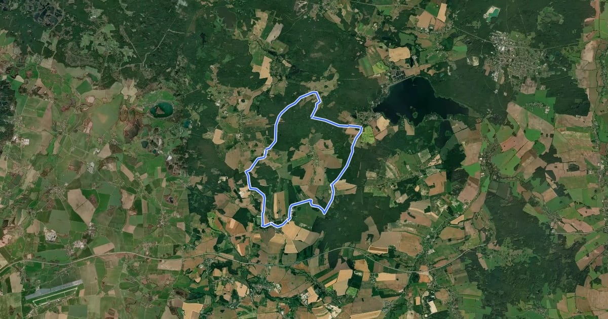 Маршрут Hohendubrau Rundweg (grüner Strich) на спутниковом снимке