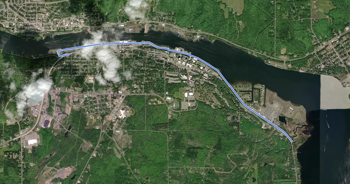 Маршрут Houghton Waterfront Trail на спутниковом снимке