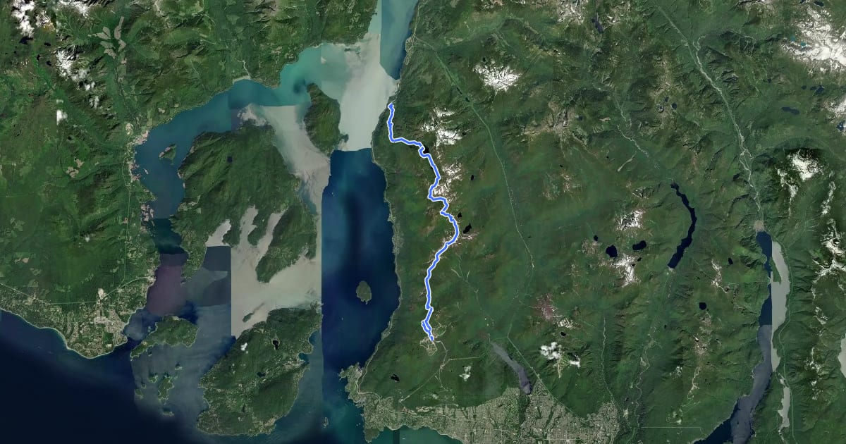 Маршрут Howe Sound Crest Trail на спутниковом снимке