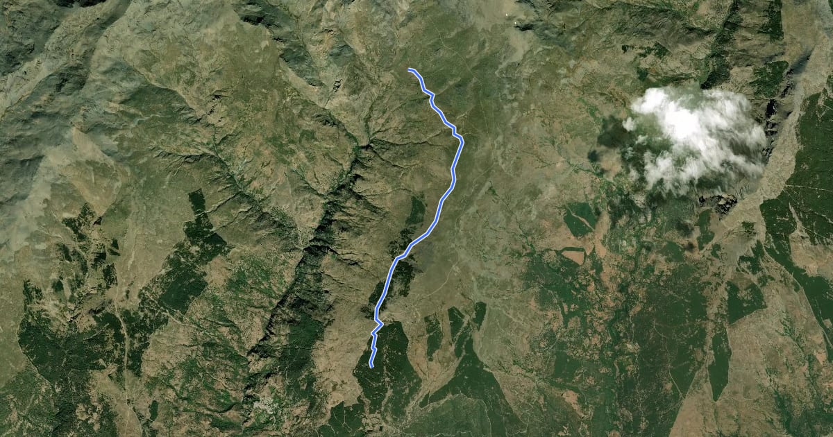 Маршрут Hoya del Portillo - Refugio del Poqueira на спутниковом снимке