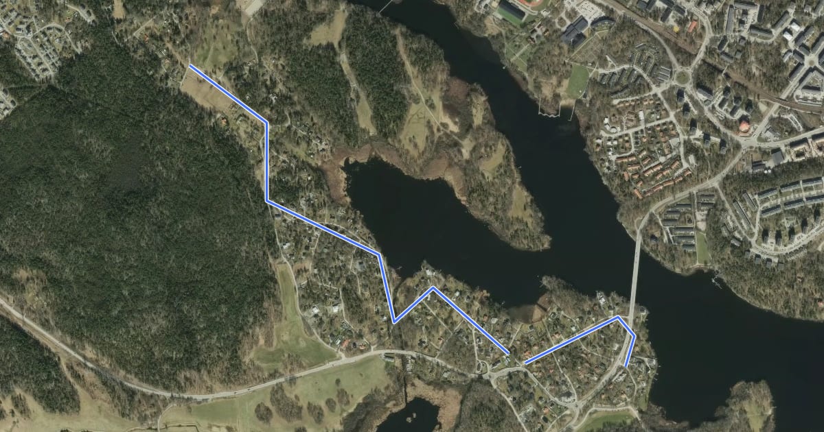 Маршрут Huddinge cykelturnät (19) на спутниковом снимке