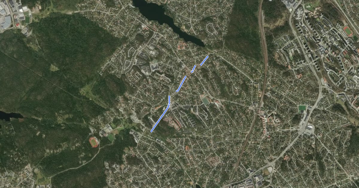 Маршрут Huddinge cykelturnät (4) на спутниковом снимке