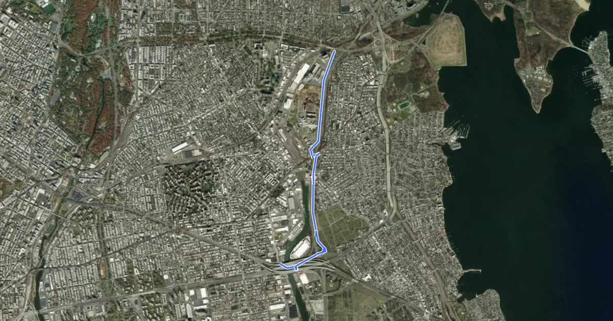 Маршрут Hutchinson River Greenway на спутниковом снимке