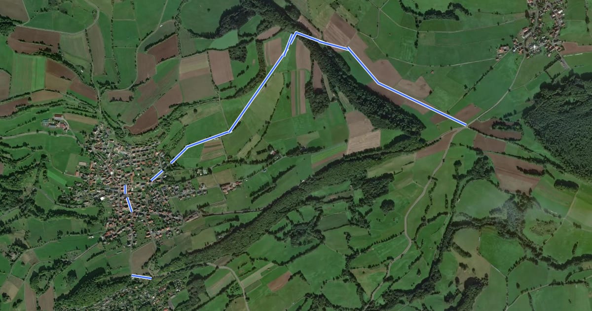 Маршрут Hutten - Rundwanderweg Rehbock на спутниковом снимке