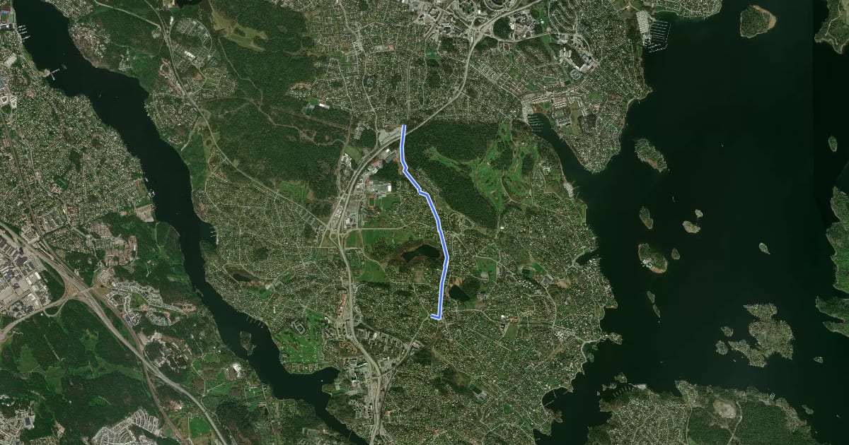 Маршрут Huvudcykelstråk längs Ösbyvägen на спутниковом снимке