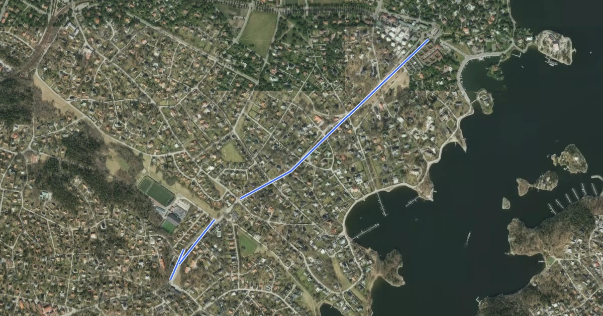 Маршрут Huvudcykelstråk längs Stockholmsvägen на спутниковом снимке