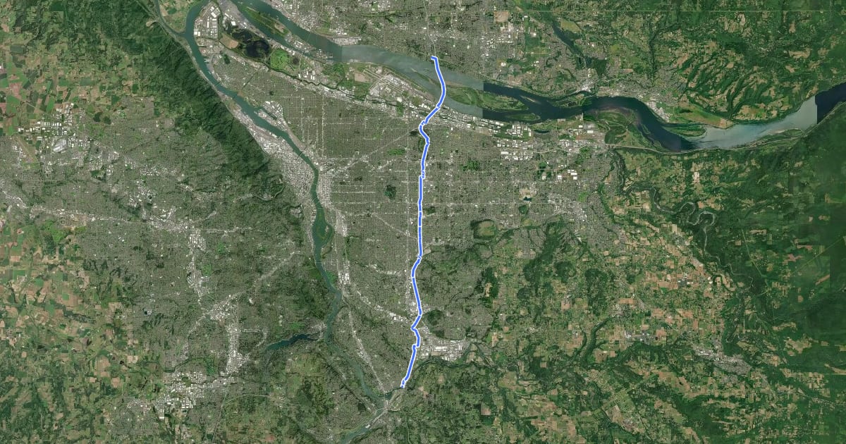 Маршрут I-205 Multi-Use Path на спутниковом снимке