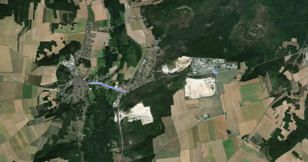 Маршрут ID 1 De Milly-la-Forêt à Maisse на спутниковом снимке