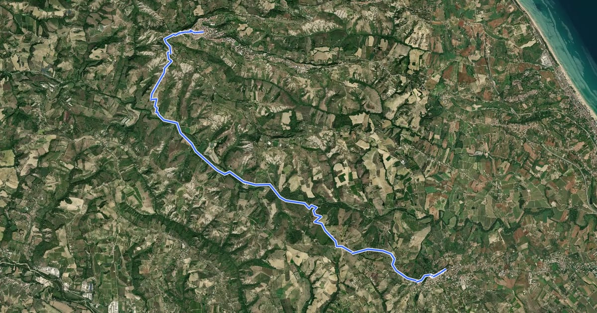 Маршрут Il Cammino d'Abruzzo: Tappa 2 на спутниковом снимке