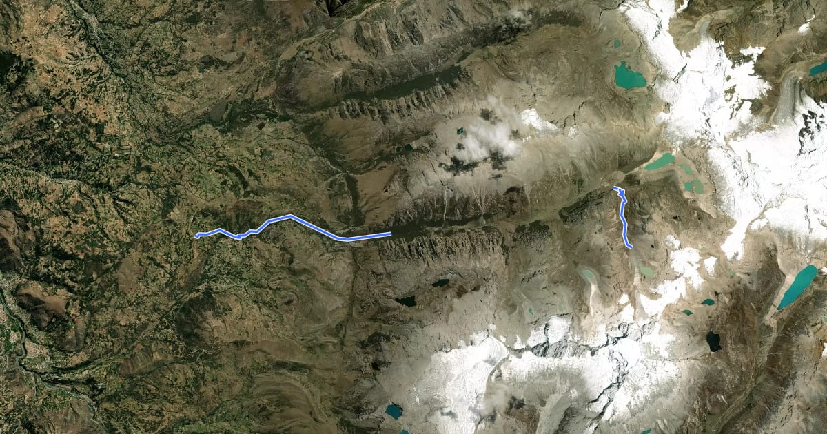 Маршрут Ishinca Trek на спутниковом снимке