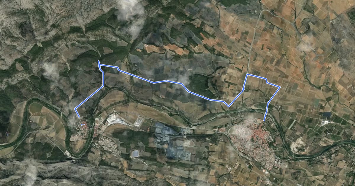 Маршрут Itinéraire cyclable de Cases de Pène à Espira par les vignes на спутниковом снимке