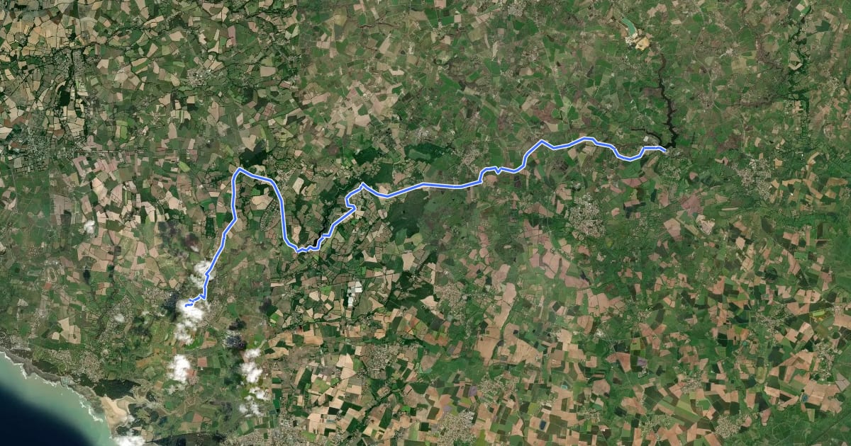 Маршрут Itinéraire cyclable Vendée Vélo 19 St Vincent Graon à Talmont St Hilaire на спутниковом снимке