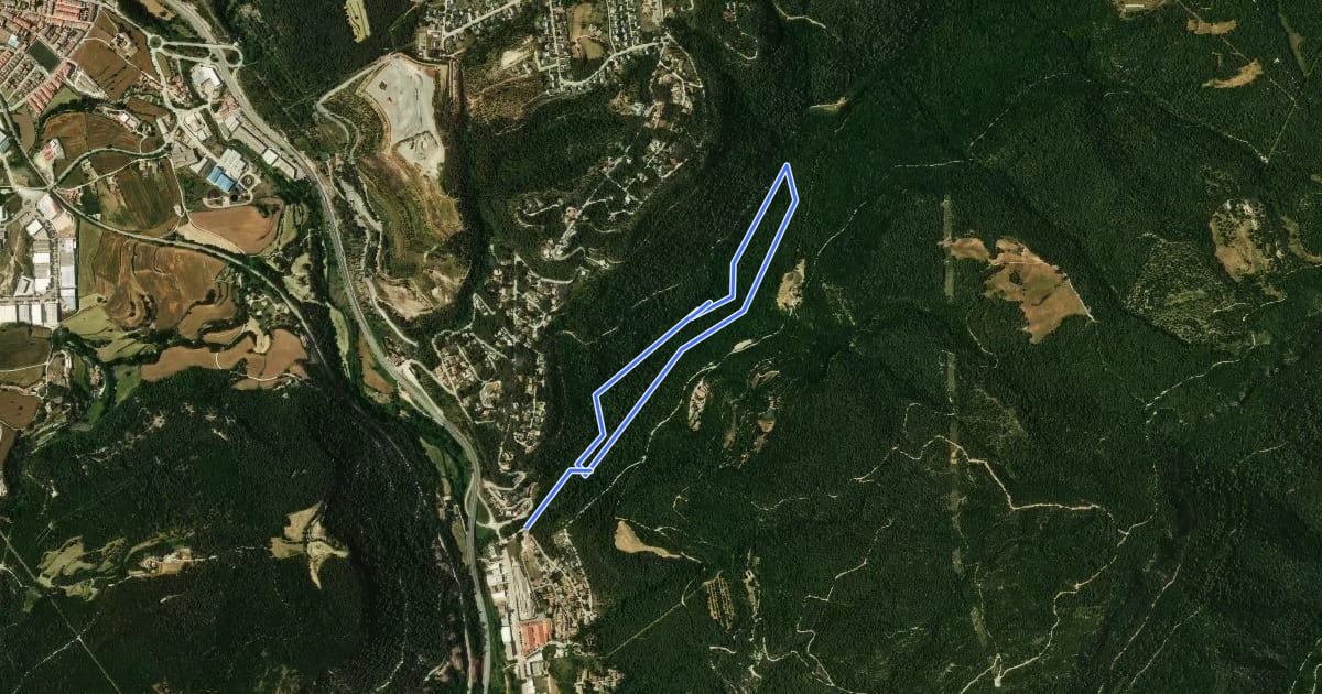 Маршрут Itinerari de la riera de Martinet на спутниковом снимке
