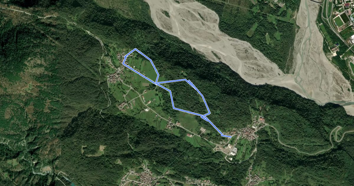 Маршрут Itinerario del Colle Mazeit на спутниковом снимке