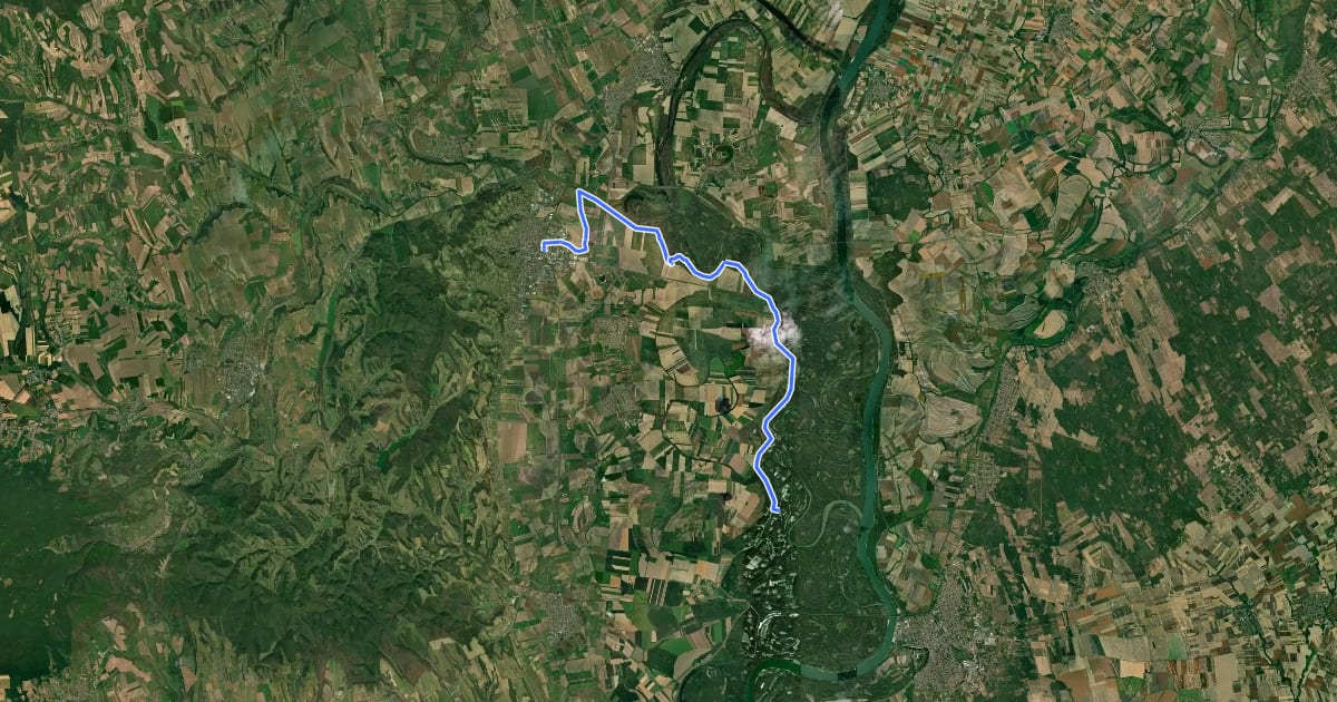 Маршрут K, AK 1. (Szekszárd, Autóbusz állomás – Lassi eá.) на спутниковом снимке