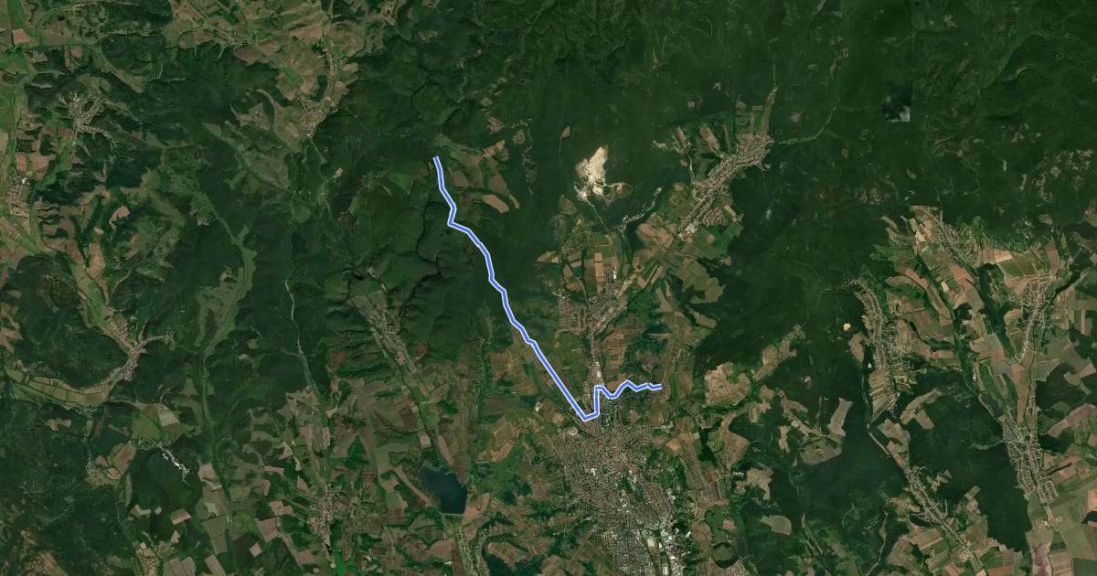 Маршрут K+ (Eger – Egerlátó) на спутниковом снимке