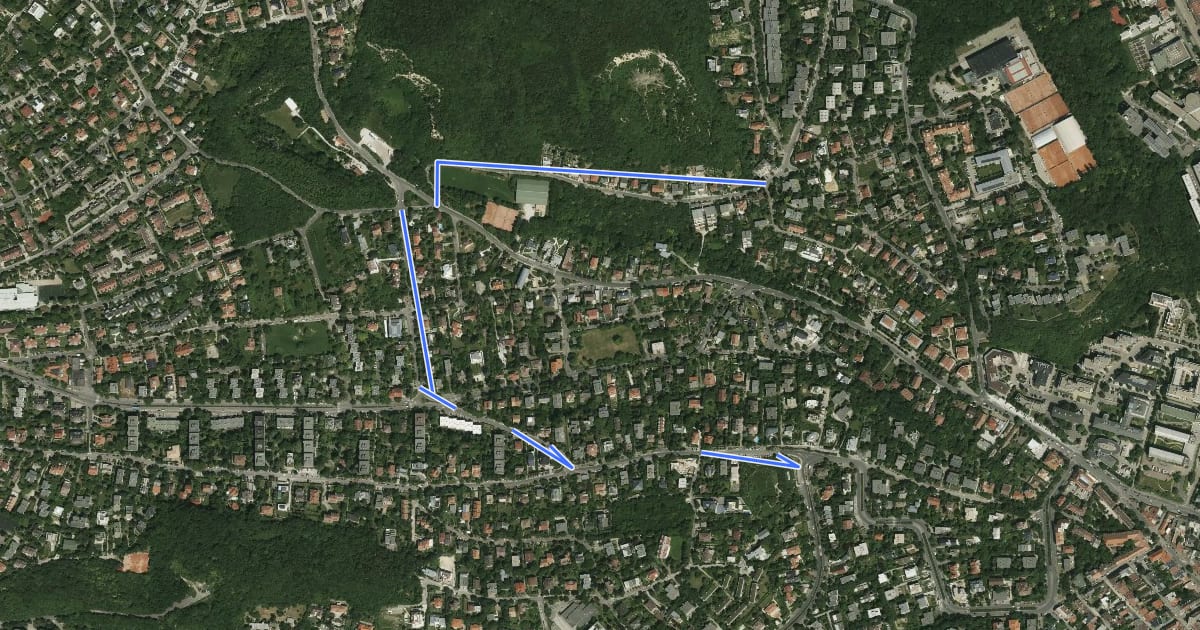 Маршрут KΩ (Mátyáshegyi út – Pál-völgyi-barlang – Szemlő-hegyi-barlang, aut. m.) на спутниковом снимке