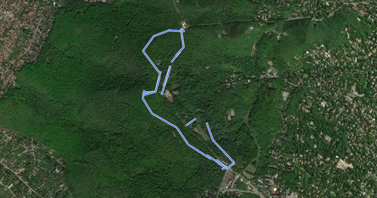 Маршрут K↺ (Normafa, autóparkoló - Hármas-kút-tető) на спутниковом снимке