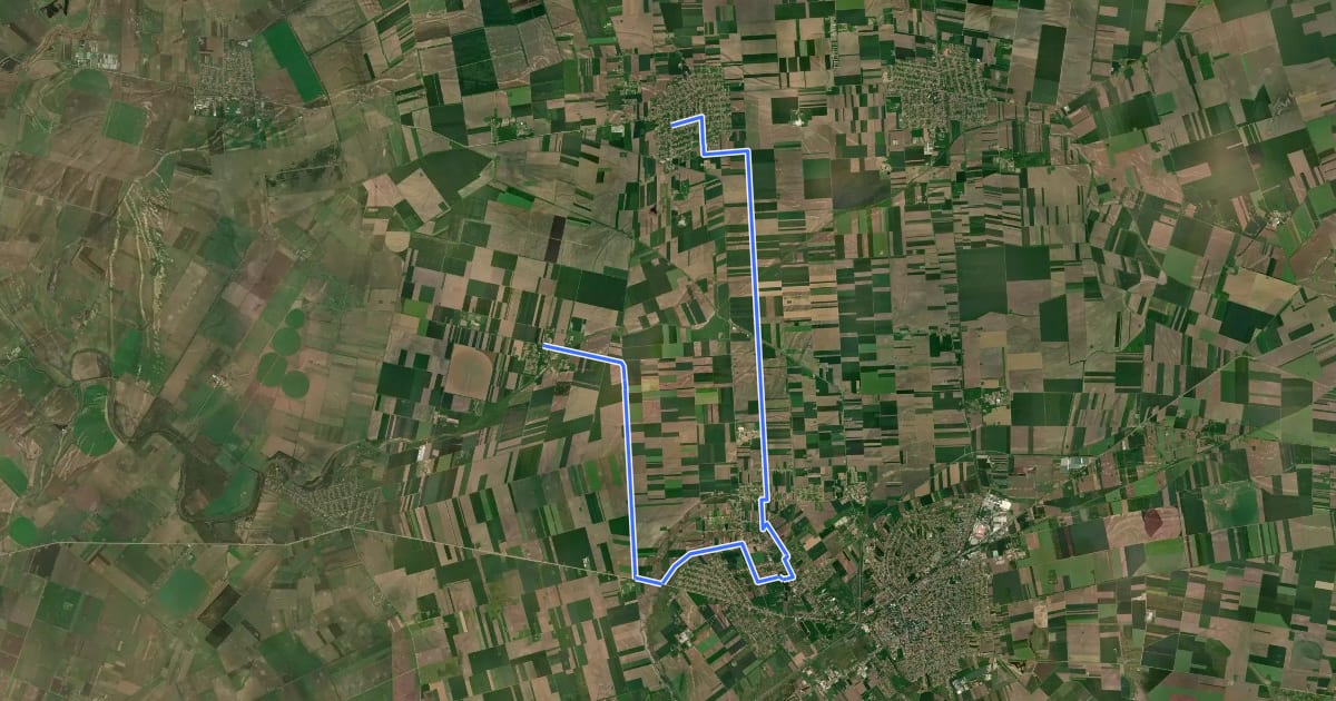 Маршрут K+ (Árpádhalom – Orosháza, Gyopárosfürdő – Gádoros) на спутниковом снимке