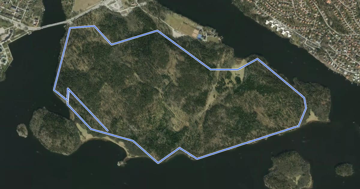 Маршрут Kärsöns röda stig 5.5 km на спутниковом снимке
