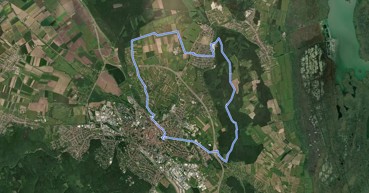 Маршрут K (Sopron belváros – Sopron Tómalomfürdő) на спутниковом снимке